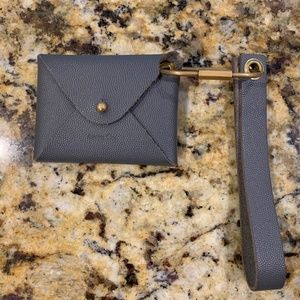 Avryn Co Wallet and Wristlet